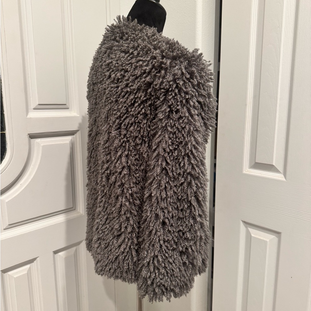 G by Guess Faux Fur Fuchsia Bomber Jacket Women's XS Gray Long Sleeve Soft - Picture 4 of 8